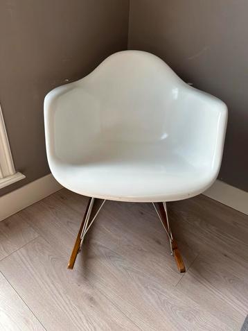 Eames-stijl Schommelstoel - Wit beschikbaar voor biedingen