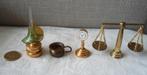4 koperen Lamp/po/klokje/weegschaal.(winkeltje/Poppenhuis), Verzamelen, Poppenhuizen en Toebehoren, Ophalen of Verzenden, Zo goed als nieuw