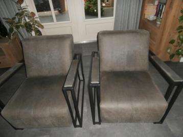 2 x fauteuil microleder antraciet beschikbaar voor biedingen