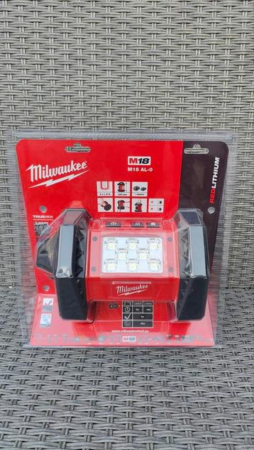 NIEUW Milwaukee M18 AL-0 LED accu bouwlamp lamp verlichting  beschikbaar voor biedingen