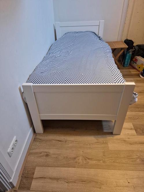 1 persoonsbed, Huis en Inrichting, Slaapkamer | Bedden, Ophalen