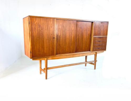Vintage highboard Holger Christensen, jaren ‘60, Huis en Inrichting, Kasten | Dressoirs, Zo goed als nieuw, 150 tot 200 cm, 25 tot 50 cm