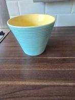 Vintage bloempot met ribbel , groot model, Ophalen of Verzenden