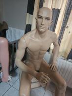 Zittende etalagepop paspop mannequin militaria display, Verzamelen, Militaria | Tweede Wereldoorlog, Ophalen, Landmacht