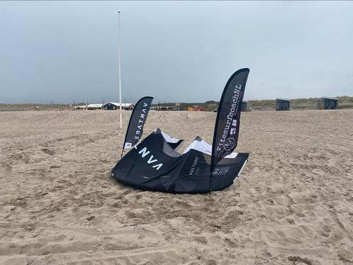 Vantage Vulture Gen4 Plus 2025 || 9m (demo) & 8m (demo), Watersport en Boten, Kitesurfen, Zo goed als nieuw, Kite, 9 m², Geen board