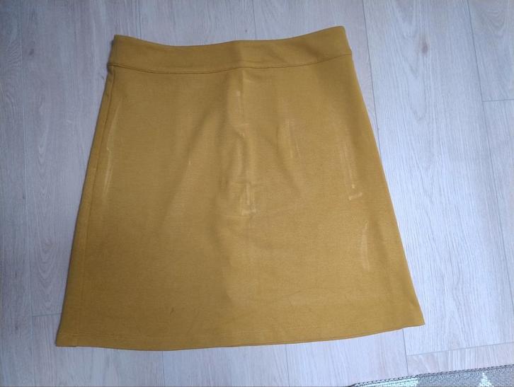 Zilch rok okergeel M, Kleding | Dames, Rokken, Gedragen, Maat 38/40 (M), Geel, Boven de knie, Ophalen of Verzenden