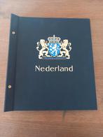 Verzameling Nederland met enkele zegels in Davo album, Ophalen of Verzenden, Nederland