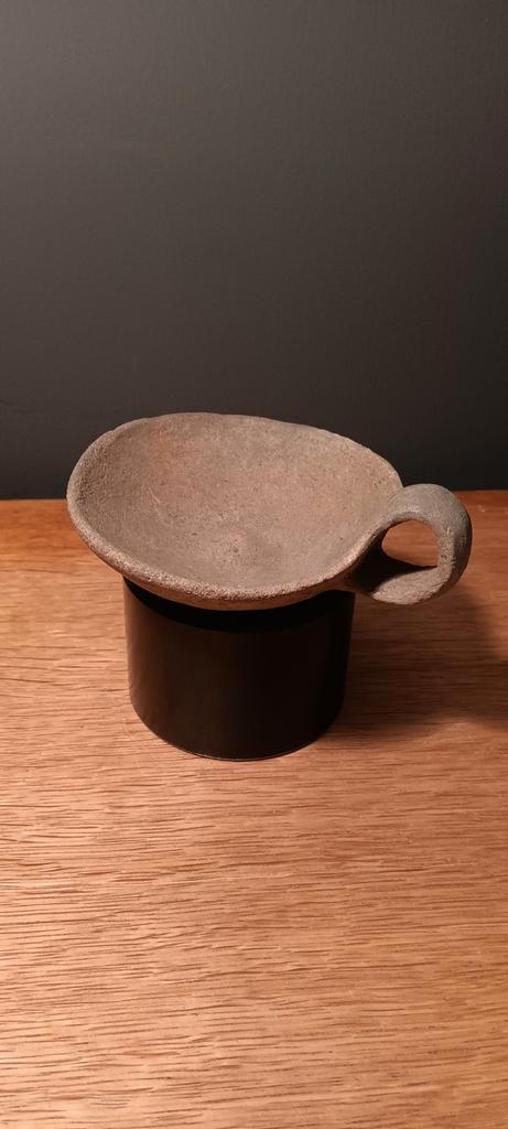 Bronstijd, Prehistorische drinknap, puntgaaf, 14! cm, gaaf, Antiek en Kunst, Antiek | Overige Antiek, Ophalen of Verzenden
