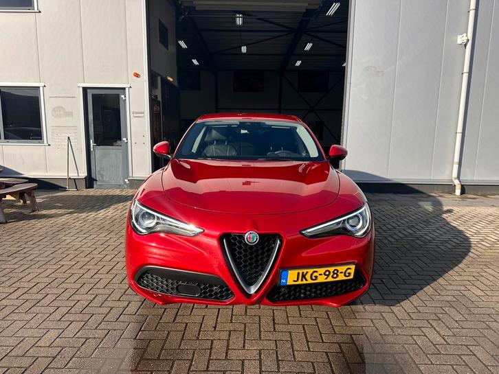 Alfa Romeo Stelvio 2.2 JTD AT 160pk  2020 Rood Metalic, Auto's, Alfa Romeo, Bedrijf, Stelvio, ABS, Achteruitrijcamera, Airbags