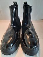 Beautiful Unisex Chelsea ankle boots, super soft, Black plus, Zwart, Lage of Enkellaarzen, Nieuw, Ophalen of Verzenden