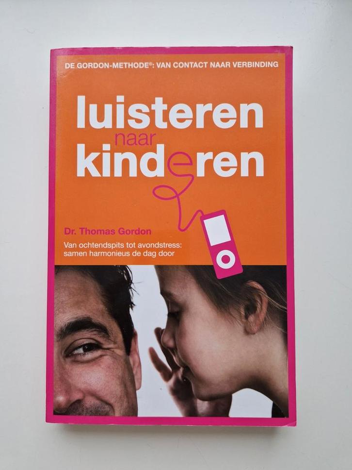 Boek: Luisteren naar kinderen - Thomas Gordon, Boeken, Zwangerschap en Opvoeding, Zo goed als nieuw, Ophalen of Verzenden