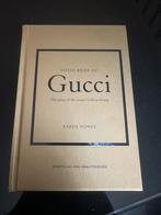 The story of the iconic fashion house boeken, Ophalen of Verzenden, Zo goed als nieuw, Mode algemeen