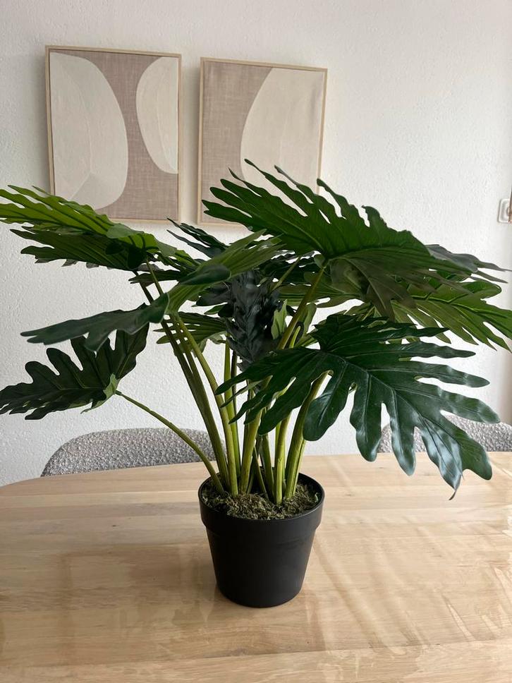 Intratuin kunstplant met pot, Huis en Inrichting, Kamerplanten, Overige soorten, Minder dan 100 cm, Groene kamerplant, Halfschaduw