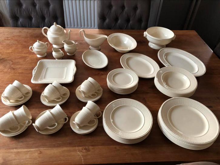 Wedgwood edme servies 6 persoons uitgebreid, Huis en Inrichting, Keuken | Servies, Zo goed als nieuw, Compleet servies, Wedgwood