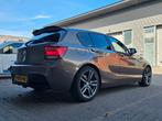 Nette BMW 1-Serie 114i Sport LMV 5Deurs 2013 Bruin, 1-Serie, 65 €/maand, Achterwielaandrijving, Beige