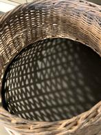Rieten mand voor kerstboom, Diversen, Kerst, Ophalen, Zo goed als nieuw