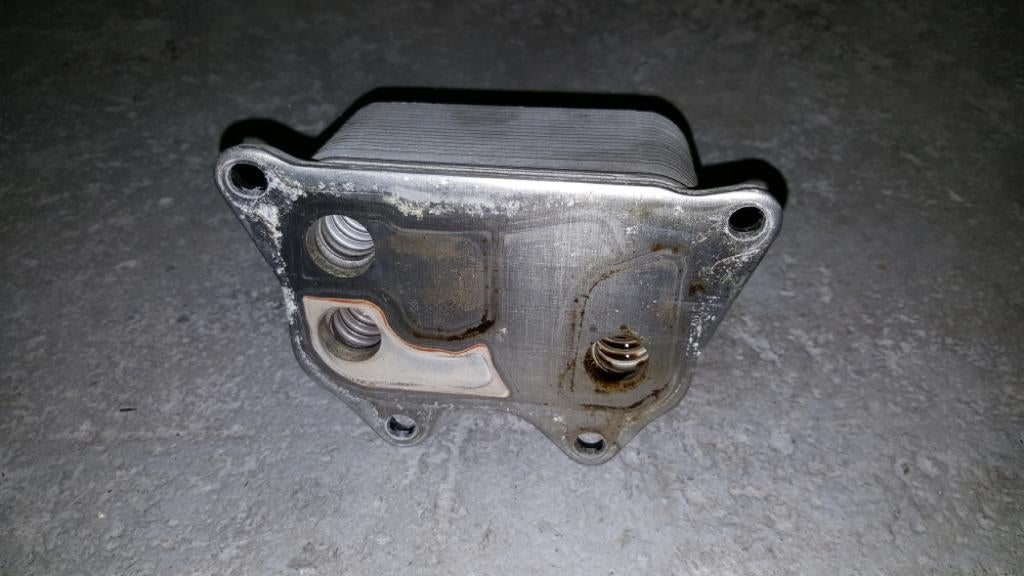 Oliekoeler Volkswagen Golf 2.0 TSi 2012, Ophalen of Verzenden