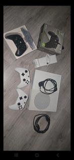 Xbox One S 1TB + 3 Controllers, Spelcomputers en Games, Spelcomputers | Xbox One, Gebruikt, Xbox One S, Ophalen of Verzenden, 1 TB