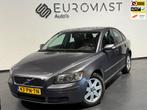 Volvo S40 1.8 Kinetic Airco Cruise Nap Nieuwe Apk, Auto's, Volvo, Voorwielaandrijving, Gebruikt, 4 cilinders, 700 kg