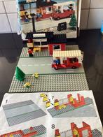 Lego busstation, Kinderen en Baby's, Speelgoed | Duplo en Lego, Ophalen of Verzenden, Zo goed als nieuw, Complete set, Lego