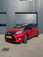Toyota Yaris 1.3 Bi-Tone 2016 specifiek uitvoering 1.3 VVT-i, Auto's, Zwart, Leder, Handgeschakeld, Yaris
