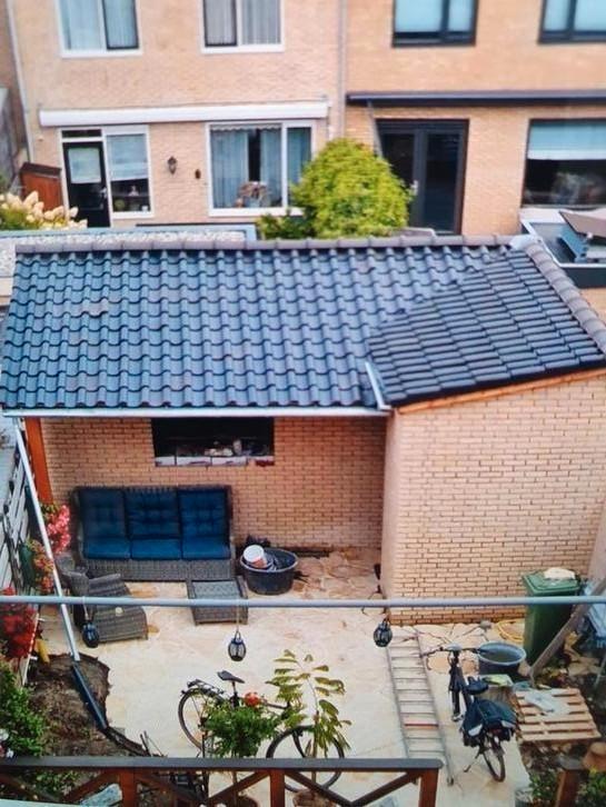 * Gebruikte dakpannen zwart-bruin genuanceerd *, Doe-het-zelf en Verbouw, Dakpannen en Dakbedekking, Gebruikt, Dakpannen, Steen of Klei