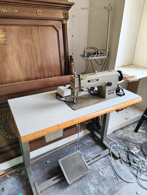 Industriële naaimachine Brother, Hobby en Vrije tijd, Naaimachines en Toebehoren, Gebruikt, Brother, Ophalen
