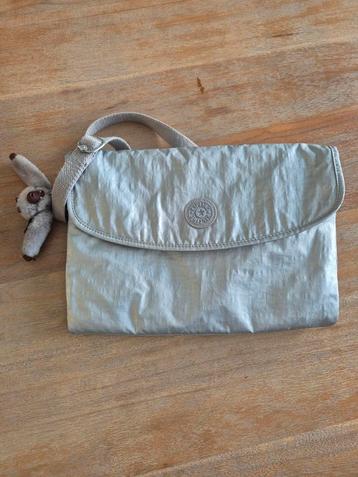 Kipling Tasje met Tablet Vak - Zilver beschikbaar voor biedingen