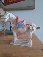 Stenen, keramieken paard in Vaals verstilde kleuren, Antiek en Kunst, Ophalen of Verzenden
