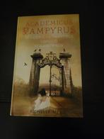 Young adult boeken Academicus Vampyrus, Boeken, Ophalen of Verzenden, Zo goed als nieuw, Richelle Mead
