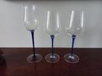 3 wijnglazen met blauwe poot van het merk Kisslinger, Glas, Overige stijlen, Glas of Glazen, Ophalen of Verzenden