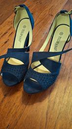 Pumps, donkerblauw, Pumps, Blauw, Ophalen of Verzenden, Zo goed als nieuw