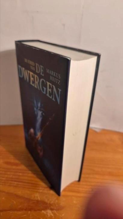 Markus Heitz Dl 4 vd Dwergen ZeldZaam Gebonden uitg nr 273, Boeken, Fantasy, Nieuw, Ophalen of Verzenden