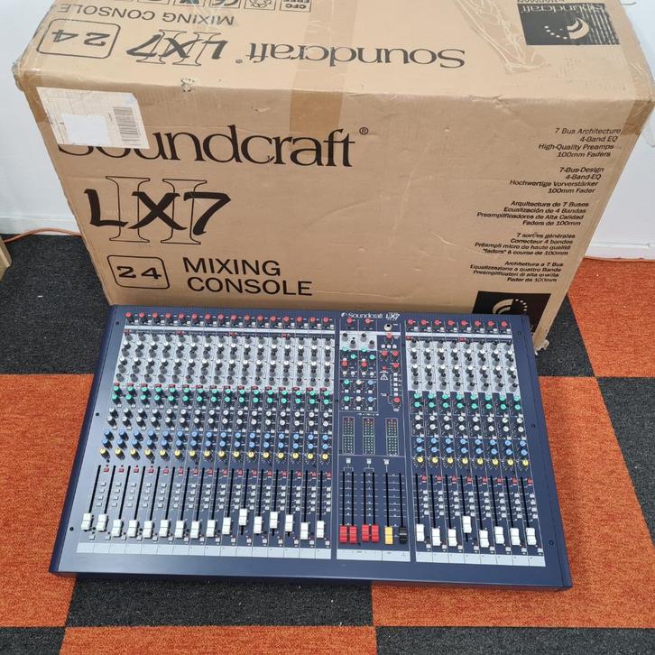 Soundcraft LXII 24 Kanaals Mixing Console, Muziek en Instrumenten, Mengpanelen, Gebruikt, 20 kanalen of meer, Ophalen of Verzenden