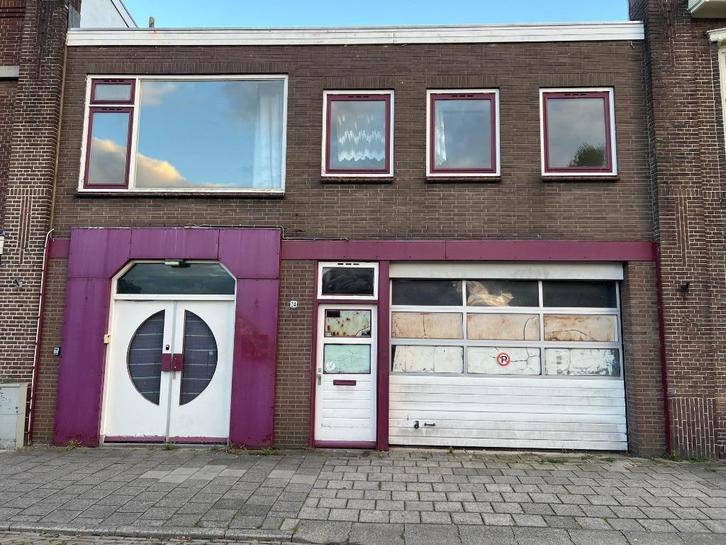 bedrijfswoning te huur in Gorinchem Lingewijk zeer ruim 350m, Huizen en Kamers, Huizen te huur, Zuid-Holland, Tussenwoning, Direct bij eigenaar