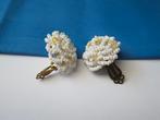 Oorbellen met kleine witte en gele kraaltjes 2.9 cm, Verzenden, Gebruikt, Wit, Overige materialen