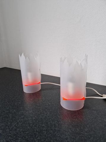 2x design  tafellamp met fluoriserend plexiglas beschikbaar voor biedingen