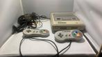 Super Nintendo SNES met 2 controllers, Ophalen of Verzenden, Zo goed als nieuw, Met 2 controllers