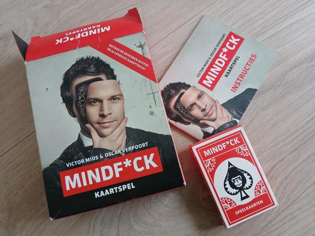 Kaartspel MINDF*UCKED gesealed NIEUW, Hobby en Vrije tijd, Gezelschapsspellen | Kaartspellen, Ophalen of Verzenden, Nieuw