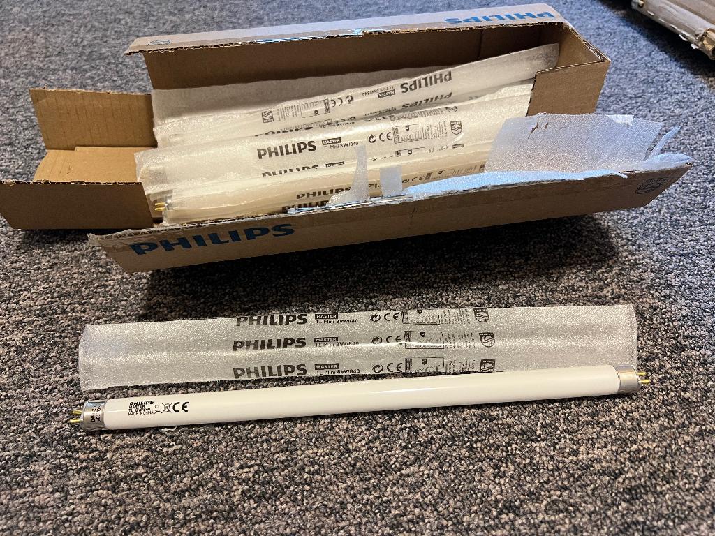 nieuwe TL buizen van verschillende merken, Doe-het-zelf en Verbouw, Bouwverlichting, Nieuw, Lamp, Minder dan 50 watt, Ophalen