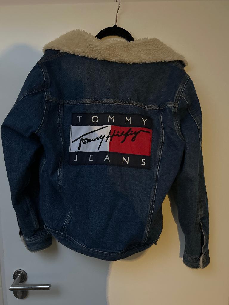 Tommy Hilfiger dames  jeansjas, Blauw, Ophalen of Verzenden, Zo goed als nieuw, Maat 36 (S)