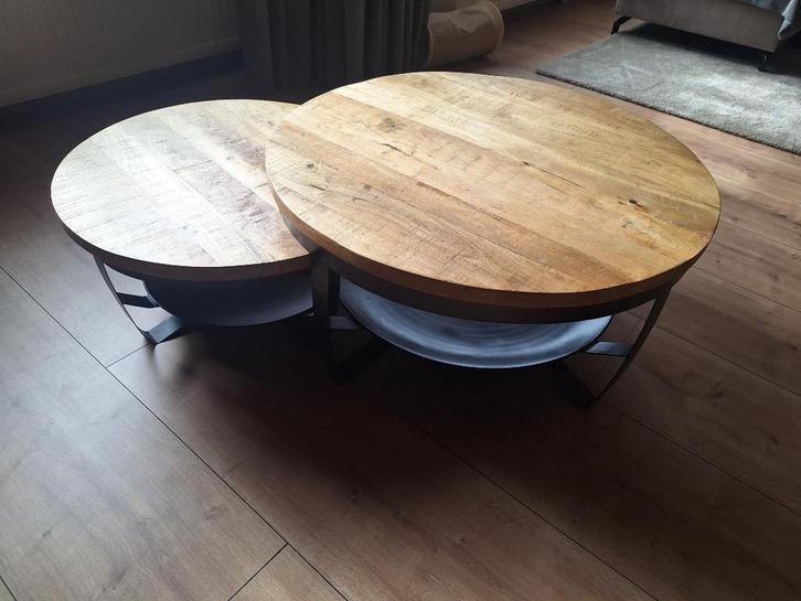 Mango hout salontafel set, Huis en Inrichting, Tafels | Salontafels, Gebruikt, 75 cm of meer, 50 tot 100 cm, 50 tot 100 cm, Rond