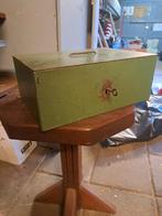 Stalen Opbergkist / Kluisje, Antiek en Kunst, Ophalen of Verzenden