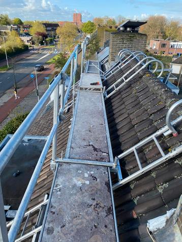 Layher Daksteiger/schoorstein te koop beschikbaar voor biedingen