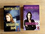 Gevaarlijke dame en Verscheurd - Martina Cole, Ophalen of Verzenden, Zo goed als nieuw, Nederland