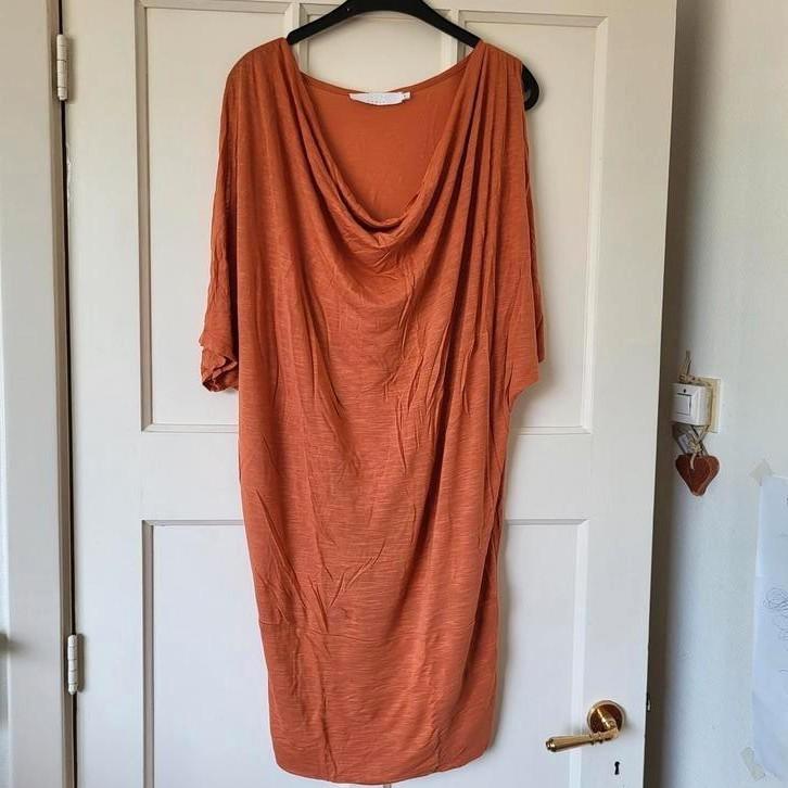 Terra cotta kleur dames jurk maat L, Kleding | Dames, Jurken, Nieuw, Maat 42/44 (L), Oranje, Boven de knie, Ophalen of Verzenden