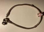 Nieuwe Pandora armband van 19 cm en nieuwe bedel. Origineel., Sieraden, Tassen en Uiterlijk, Armbanden, Nieuw, Ophalen of Verzenden