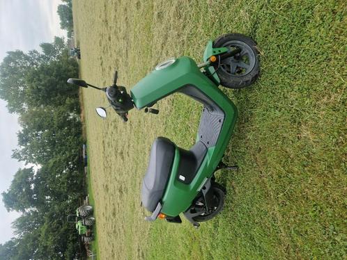 niu m+ sport (mqi), Fietsen en Brommers, Scooters | Overige merken, Gebruikt, Maximaal 45 km/u, Elektrisch, Ophalen