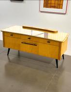 Vintage lowboard | sideboard | dressoir | wandkast, Huis en Inrichting, Kasten | Dressoirs, 100 tot 150 cm, Vintage, Niet bekend