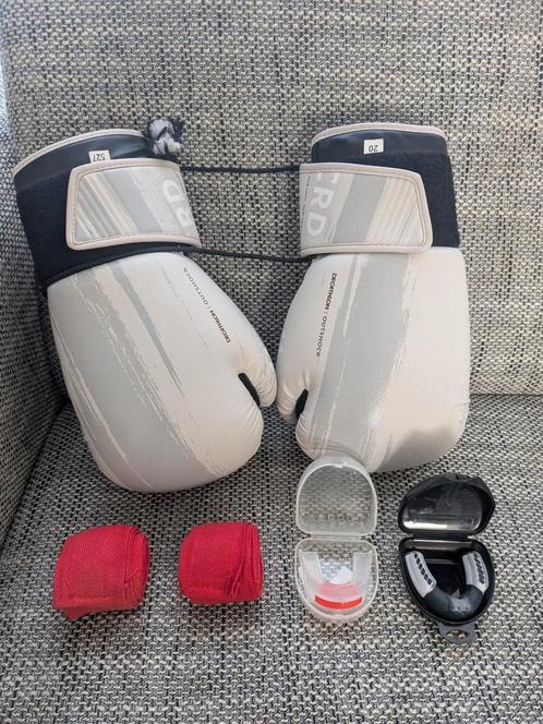Nieuw 14oz Bokshandschoenen set met 2 Bitjes en Polsbandages, Sport en Fitness, Boksen, Nieuw, Ophalen of Verzenden